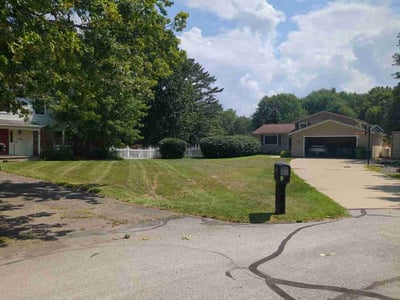 Lawn Care service in Painesville, 44077