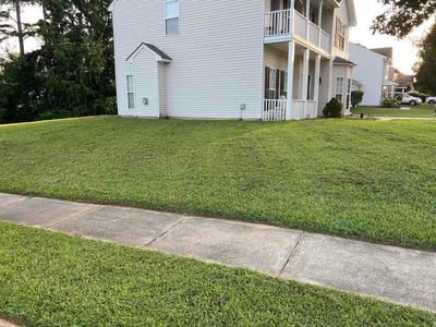 Lawn Care service in Lincolnton, 28092