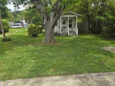 Lawn Care service in Waynesville, 28786