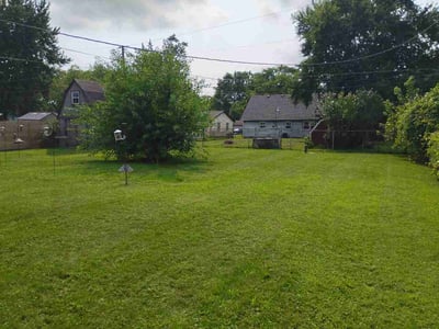 Lawn Care service in Valparaiso, 46383
