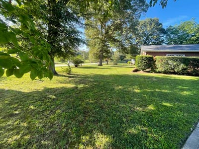 Lawn Care service in Clover, 29710