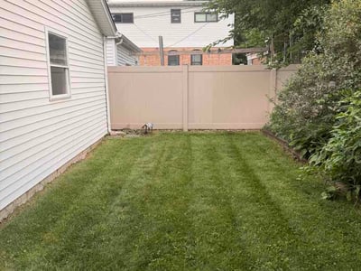Lawn Care service in Oak Forest, 60452