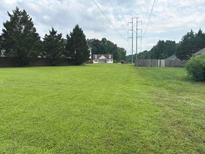 Lawn Care service in Ringgold, 30736