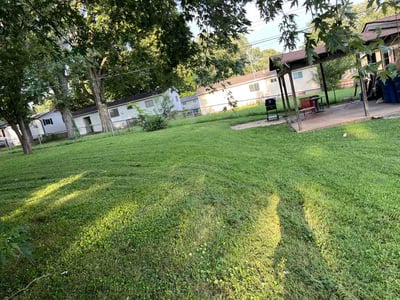 Lawn Care service in Hazelwood, 63042