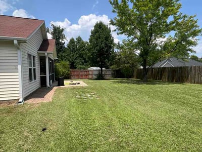 Lawn Care service in Wayland, 01778