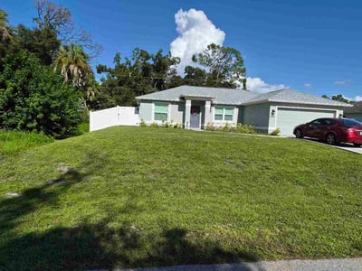 Lawn Care service in Old Orchard Beach, 04064