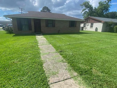 Lawn Care service in Port Allen, 70767