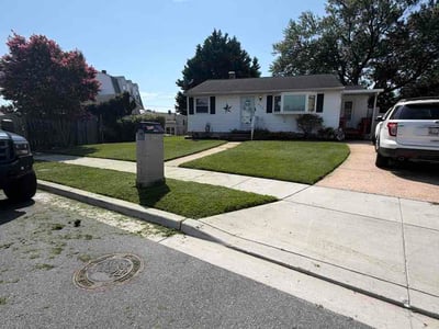 Lawn Care service in Glen Burnie, 21061