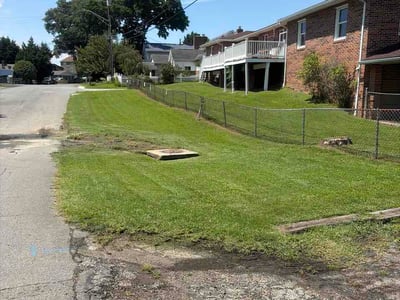 Lawn Care service in Essex, 21221