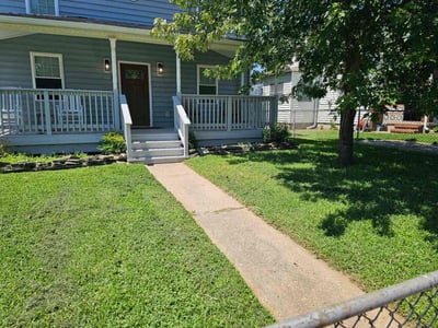 Lawn Care service in Essex, 21221