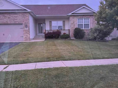 Lawn Care service in Carpentersville, 60110
