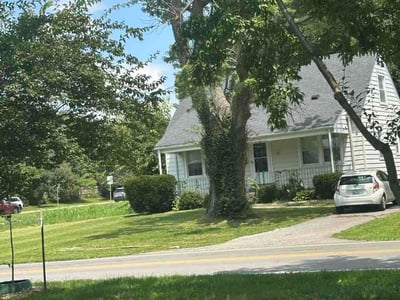 Lawn Care service in Taylorsville, 40071