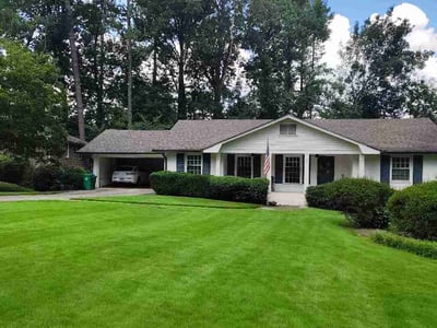 Lawn Care service in Kennebunk, 04043