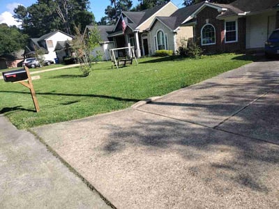 Lawn Care service in Kingwood, 77339