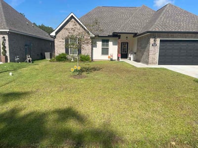 Lawn Care service in Covington, 70433