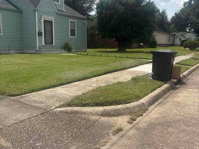 Lawn Care service in Jackson, 70748