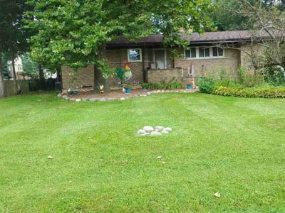 Lawn Care service in Wheaton, 60187