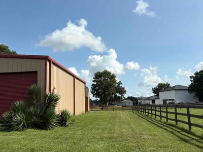 Lawn Care service in Rosharon, 77583