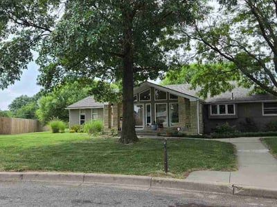 Lawn Care service in Farmington, 84025