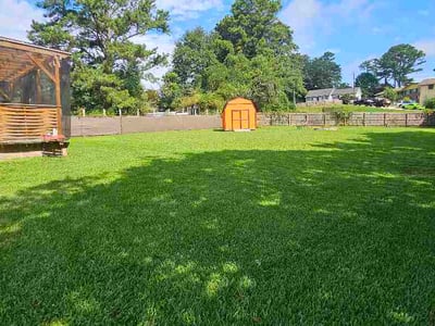 Lawn Care service in College Park, 30337