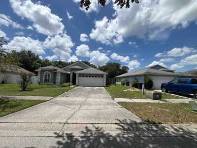 Lawn Care service in Seffner, 33584