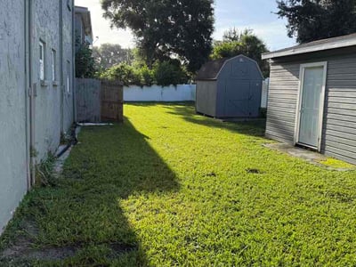 Lawn Care service in Lithia, 33547