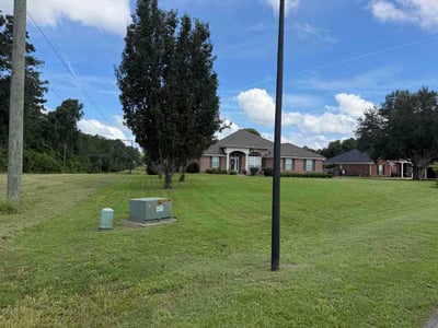Lawn Care service in Quincy, 32351