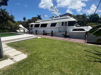 Lawn Care service in Fort Lauderdale, 33301