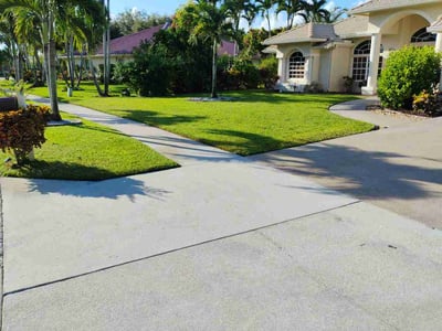 Lawn Care service in Lake Worth, 33460