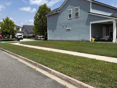 Lawn Care service in Middleburg, 32068