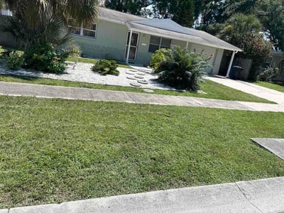 Lawn Care service in St. Petersburg, 33701