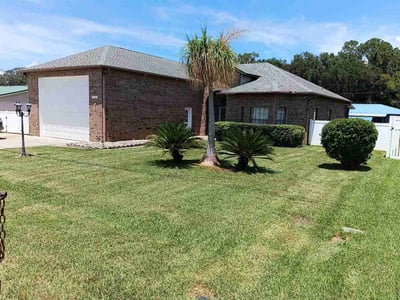 Lawn Care service in Opa Locka, 33054