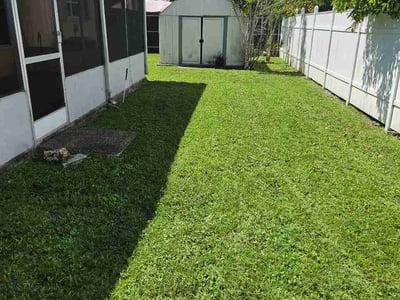 Lawn Care service in Miramar, 33025