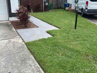Lawn Care service in Miramar, 33025