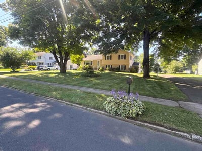 Lawn Care service in Cheshire, 06410