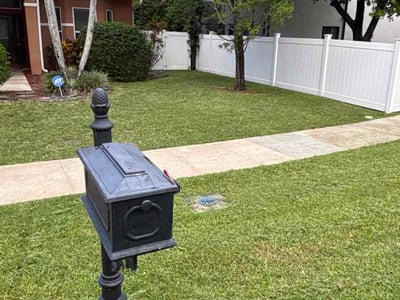 Lawn Care service in Hollywood, 33020