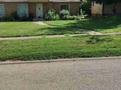 Lawn Care service in Champaign, 61820