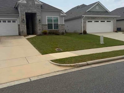 Lawn Care service in Prattville, 36067