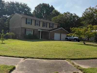 Lawn Care service in Johnson City, 37604