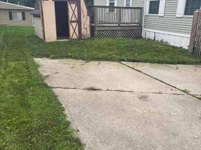 Lawn Care service in Valparaiso, 46383