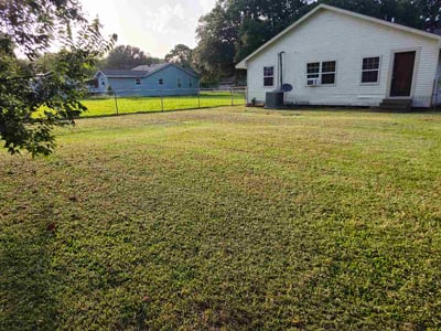 Lawn Care service in Orange, 77630