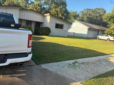 Lawn Care service in Carrollton, 75006
