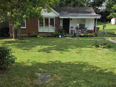 Lawn Care service in Westmoreland, 37186