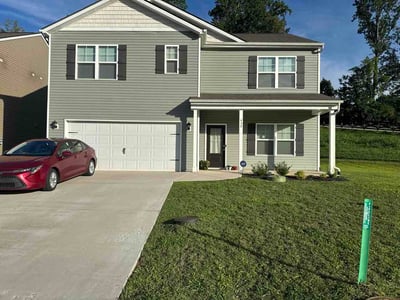 Lawn Care service in Lenoir City, 37771