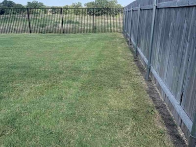 Lawn Care service in Spicewood, 78669