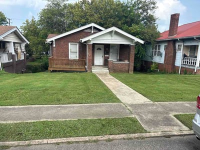 Lawn Care service in La Follette, 37766