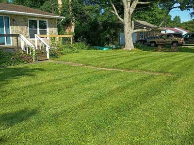 Lawn Care service in Batavia, 45103