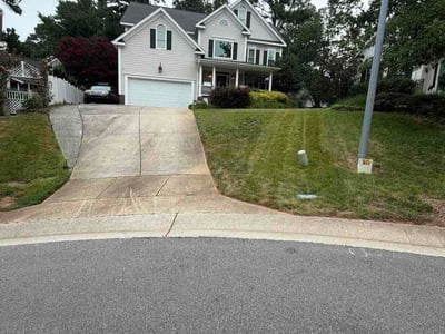 Lawn Care service in Piedmont Triad, 27523