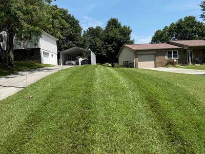 Lawn Care service in Harriman, 37748