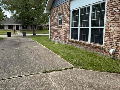 Lawn Care service in Walker, 70785